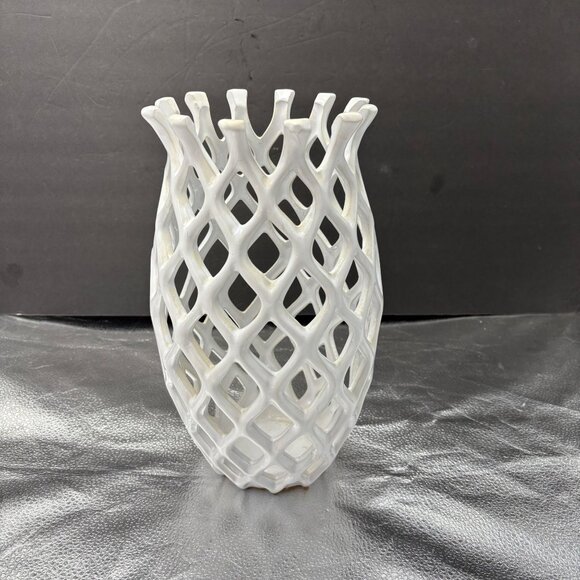 Lattice Design Vase White Ceramic Oen Weave 12” Tall Boho Hippie Cottagecore‎ - Picture 9 of 10